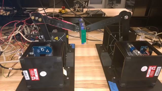 Multi-Arm Coordination — 2-DOF QUANSER screenshot